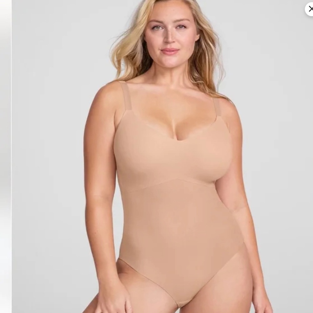 Honeylove  Liftwear Shapewear Cami Bodysuit Wirefree Padded Bra Beige  Size 1X